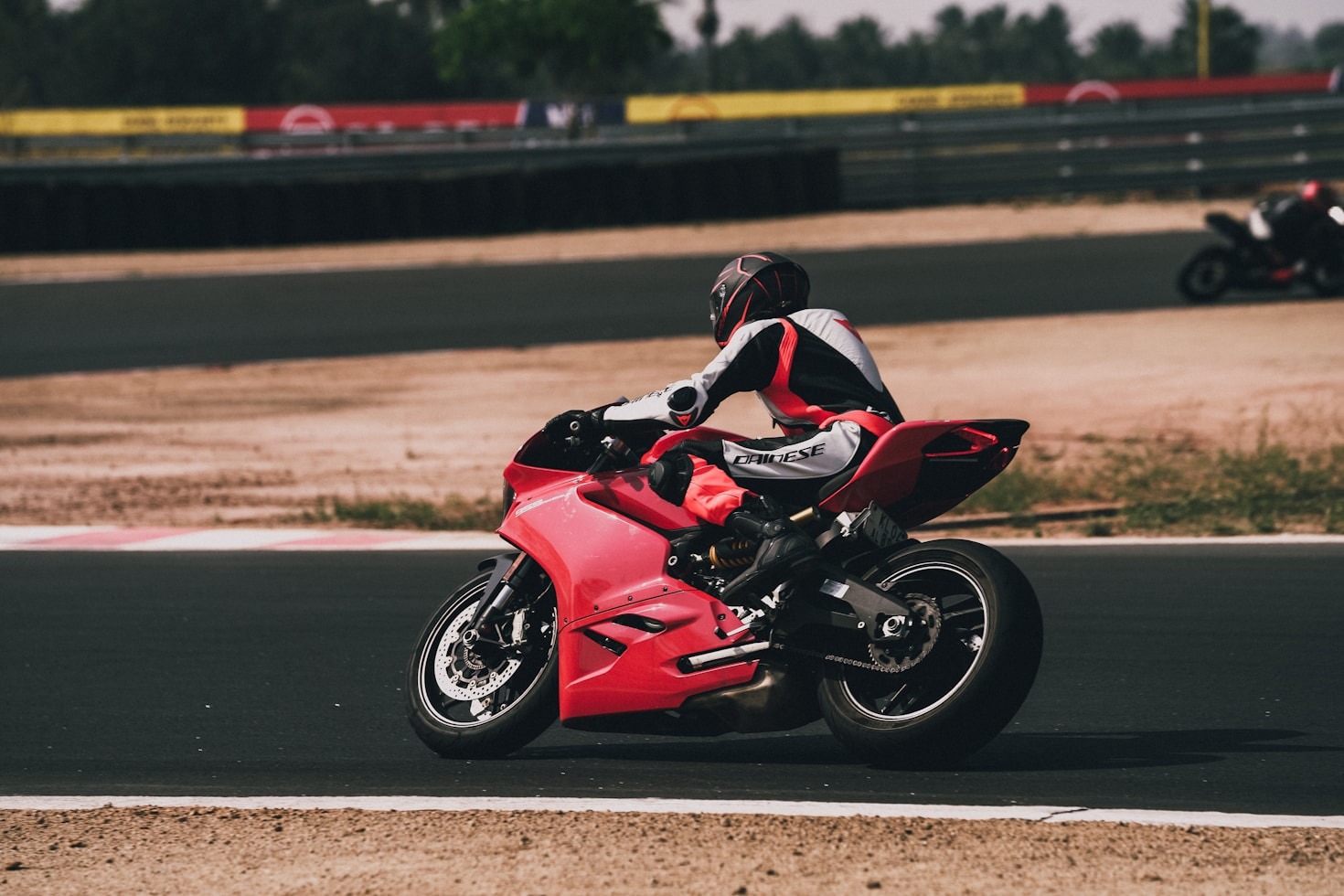 The Role of Aerodynamics in Modern Racing
